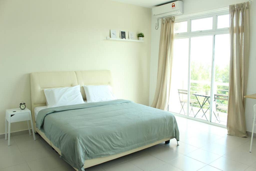 NEW SEAVIEW Cozy Modern Beach House Tanjung Bungah  Exterior foto